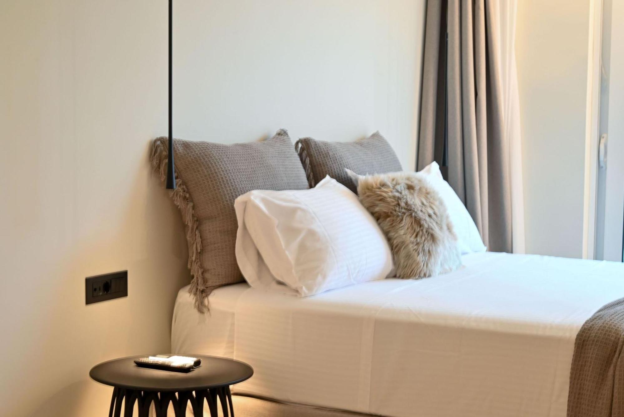 Rhotheon Suites In Ialysós Eksteriør bilde