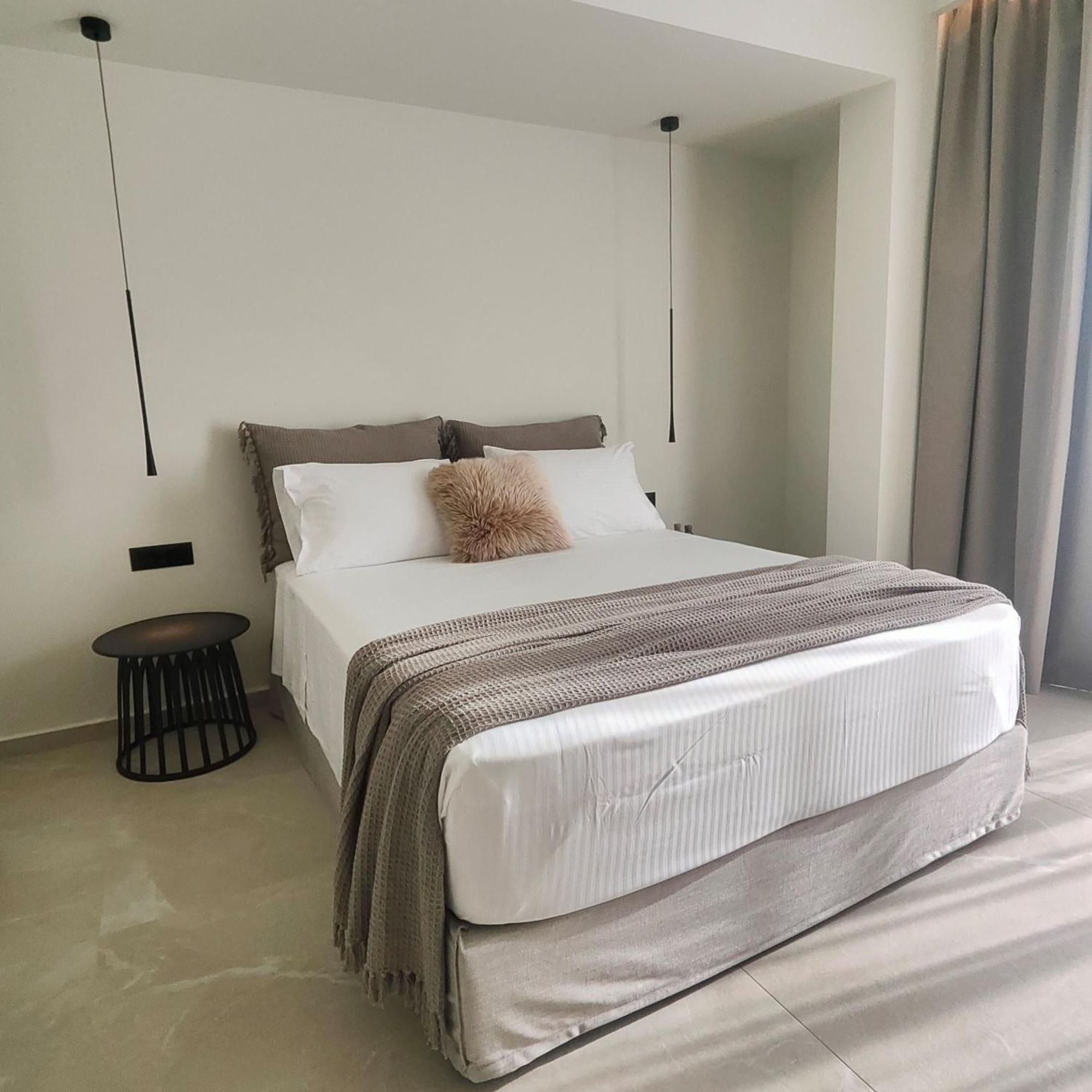 Rhotheon Suites In Ialysós Eksteriør bilde